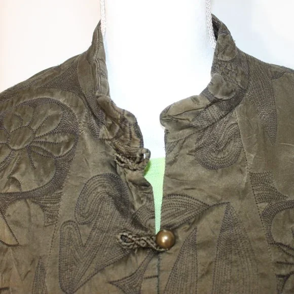 COLDWATER CREEK Olive Green Quilted Jacket Size Large Button Front Oriental L/S - Picture 11 of 13